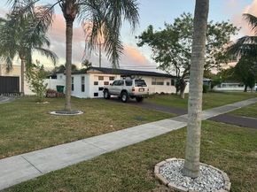 1504 NW 58th Ave, Margate FL 33063