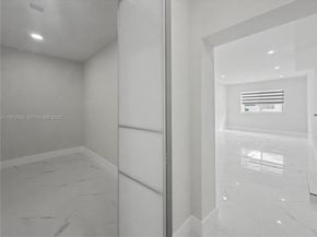 1530 SW 24th Ave, Miami FL 33145