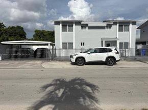 1671 SW 29th Ave, Miami FL 33145
