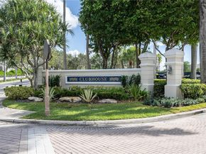 1547 Mariner Way, Hollywood FL 33019