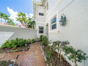 1547 Mariner Way, Hollywood FL 33019