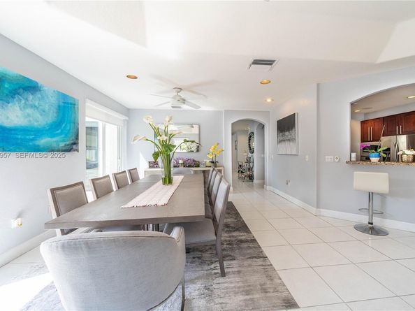 1547 Mariner Way, Hollywood FL 33019