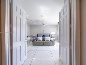 1547 Mariner Way, Hollywood FL 33019