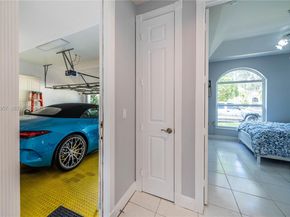 1547 Mariner Way, Hollywood FL 33019