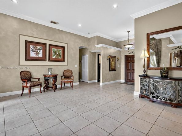 18840 NW 23rd Pl, Pembroke Pines FL 33029