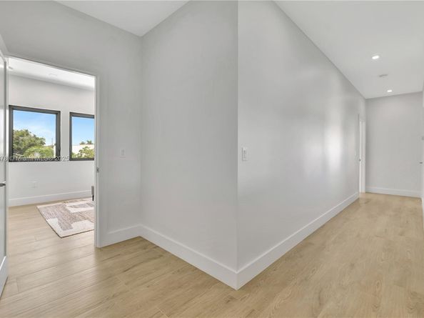 306 Plymouth Rd, West Palm Beach FL 33405