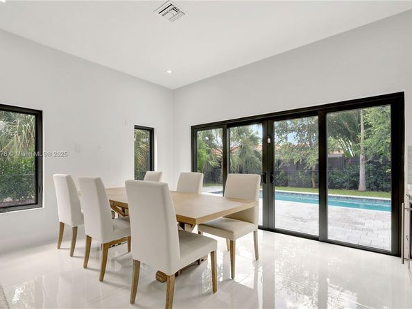 306 Plymouth Rd, West Palm Beach FL 33405