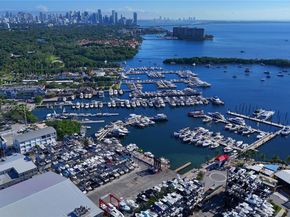 2627 S Bayshore Dr 903, Miami FL 33133