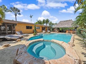 9837 SW 194th St, Cutler Bay FL 33157