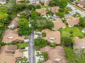 1815 Tamarind Ln, Coconut Creek FL 33063