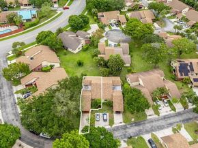 1815 Tamarind Ln, Coconut Creek FL 33063