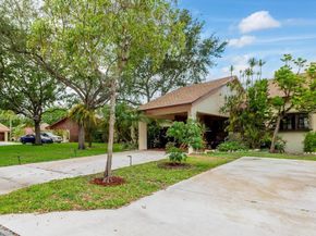 1815 Tamarind Ln, Coconut Creek FL 33063