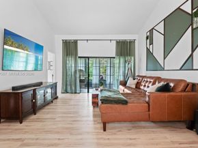 1815 Tamarind Ln, Coconut Creek FL 33063