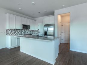 4974 Greenway Dr, Hollywood FL 33021