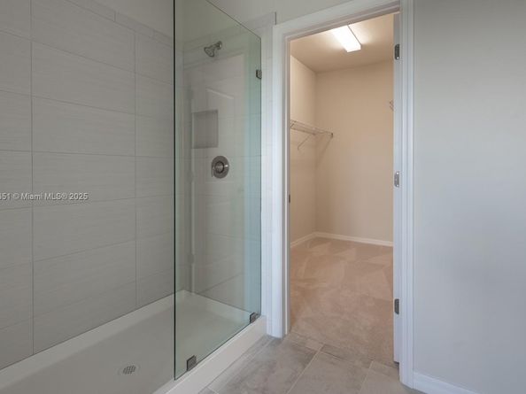 4974 Greenway Dr, Hollywood FL 33021