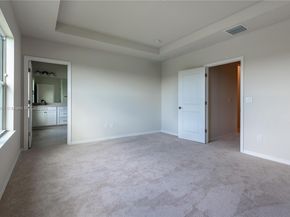 4974 Greenway Dr, Hollywood FL 33021