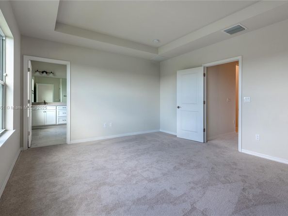 4974 Greenway Dr, Hollywood FL 33021