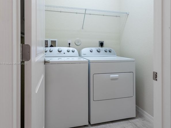 4974 Greenway Dr, Hollywood FL 33021