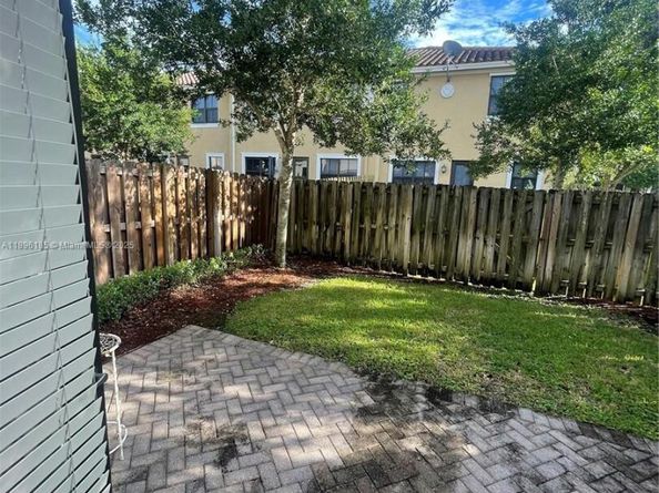 9596 N Town Parc Cir N, Parkland FL 33076
