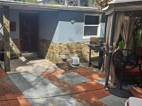 2231 NW 4th Ter, Miami FL 33125