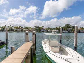 5660 Collins Ave 11B, Miami Beach FL 33140