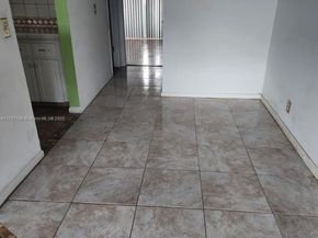 135 Berkshire F, West Palm Beach FL 33417