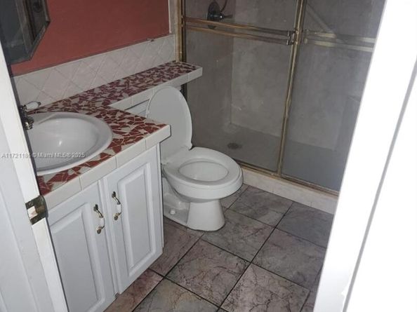 135 Berkshire F, West Palm Beach FL 33417