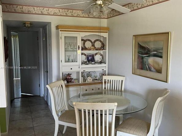 135 Berkshire F, West Palm Beach FL 33417