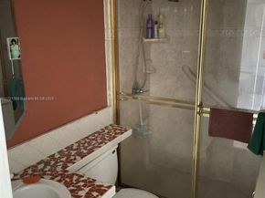 135 Berkshire F, West Palm Beach FL 33417