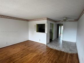 135 Berkshire F, West Palm Beach FL 33417