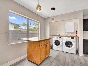 10511 SW 124th Ave, Miami FL 33186