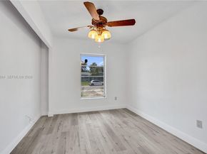 10511 SW 124th Ave, Miami FL 33186