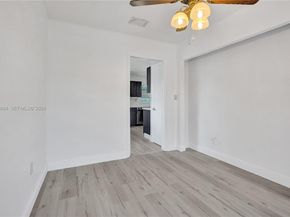 10511 SW 124th Ave, Miami FL 33186