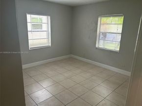 5456 NW 1st Ave, Oakland Park FL 33309