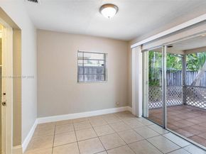 5456 NW 1st Ave, Oakland Park FL 33309