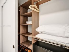 580 72nd St 905, Miami Beach FL 33141