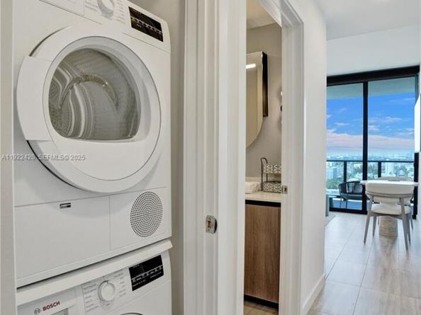 580 72nd St 905, Miami Beach FL 33141