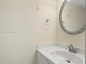 800 Parkview Dr 506, Hallandale Beach FL 33009