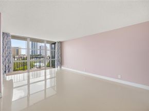 800 Parkview Dr 506, Hallandale Beach FL 33009