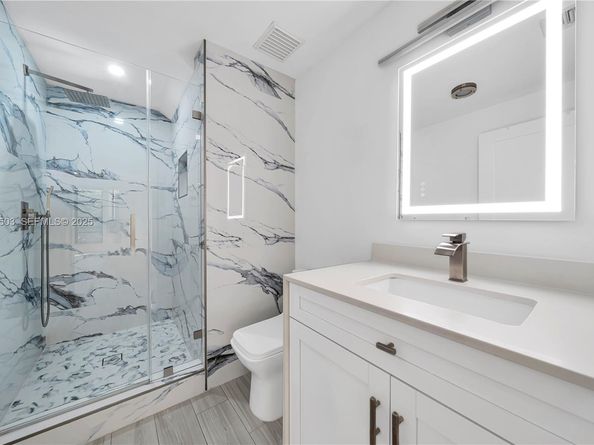 1650 Galiano St TH15, Coral Gables FL 33134