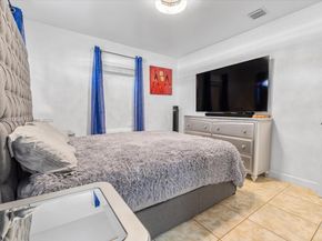 8000 SW 36th St, Miami FL 33155