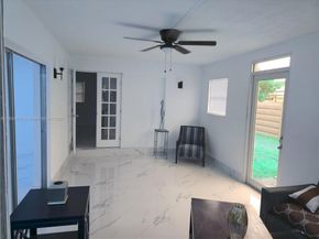 7771 NW 46th St, Lauderhill FL 33351