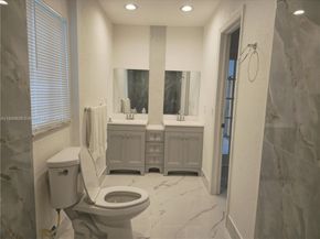 7771 NW 46th St, Lauderhill FL 33351