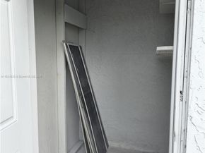 7771 NW 46th St, Lauderhill FL 33351