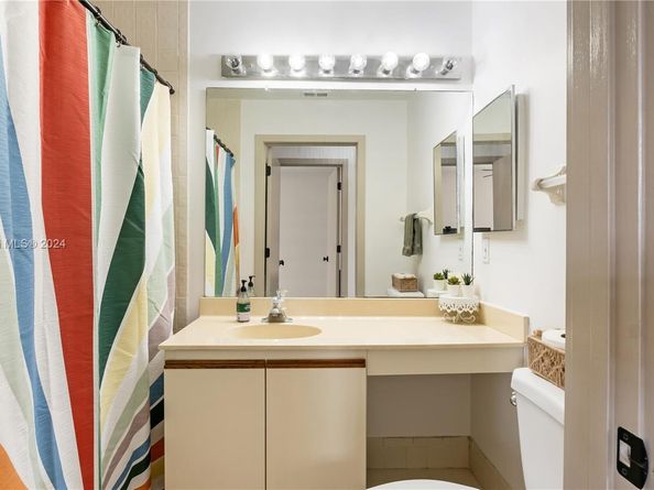 406 Republic Ct 406, Deerfield Beach FL 33442