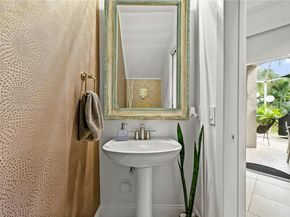 167 Bayridge Ln, Weston FL 33326