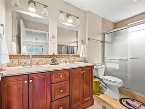 167 Bayridge Ln, Weston FL 33326