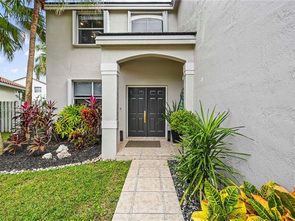 167 Bayridge Ln, Weston FL 33326