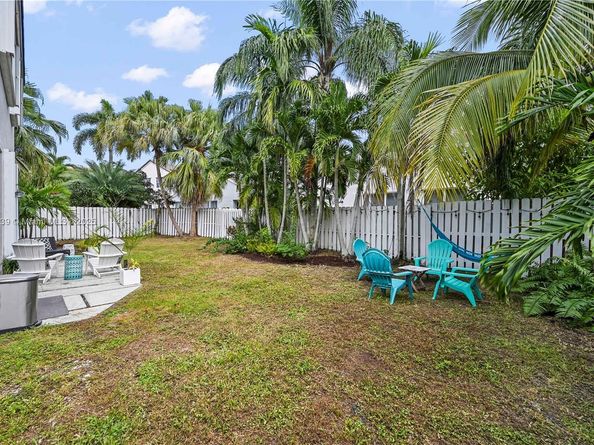 167 Bayridge Ln, Weston FL 33326