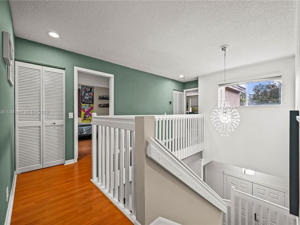 167 Bayridge Ln, Weston FL 33326